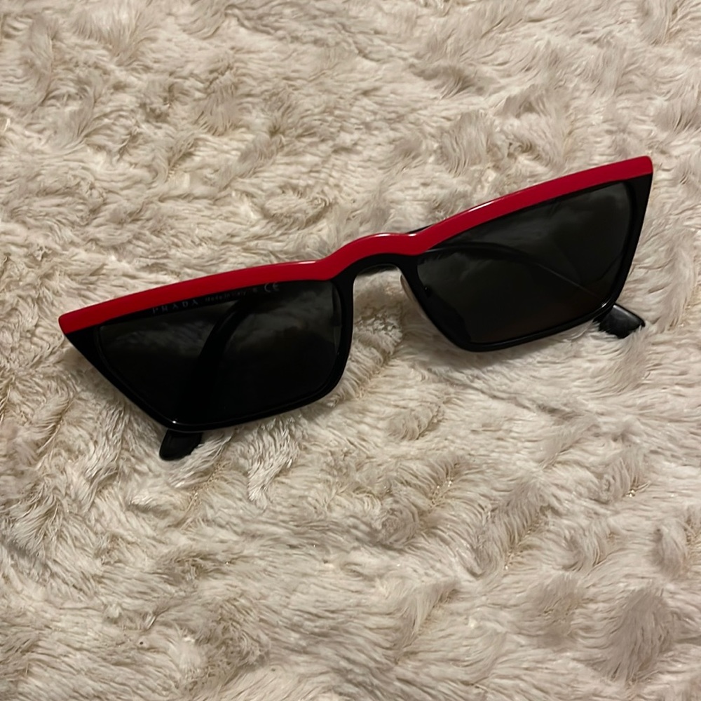 Prada Women's Red Black and Grey Sunglasses!
